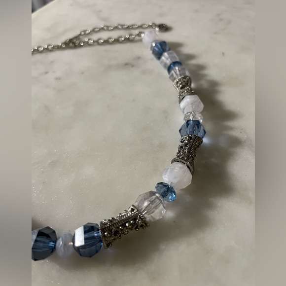 Gently worn blue and silver beaded necklace - Picture 3 of 3